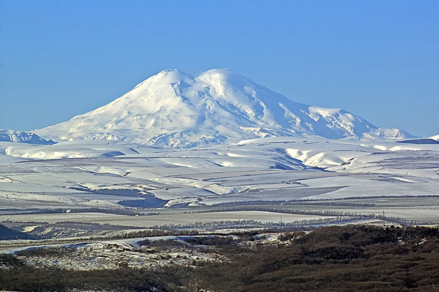 驕傲！山美股份歐洲員工勇攀歐洲第一峰-厄爾布魯士峰