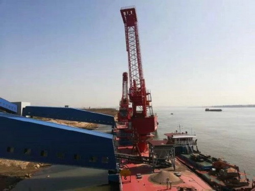 湖北一永久性砂石集并中心建成，總投資約2.5億元，年設(shè)計吞吐量360萬噸