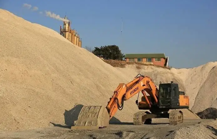 機(jī)制砂與天然砂的區(qū)別是什么？上海山美為您解答