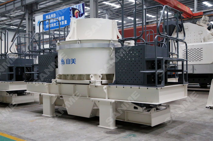 把粗砂加工成中、細沙用哪種機器？