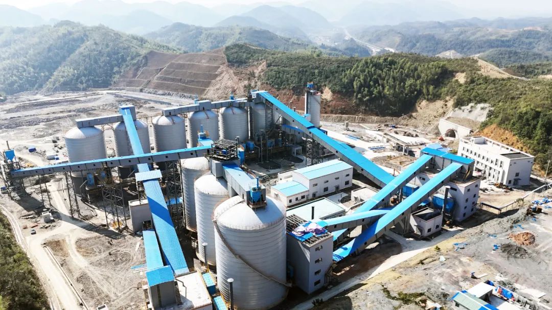 上海推動(dòng)垃圾分類系統(tǒng)化、精細(xì)化，從理念倡導(dǎo)到全民行動(dòng)